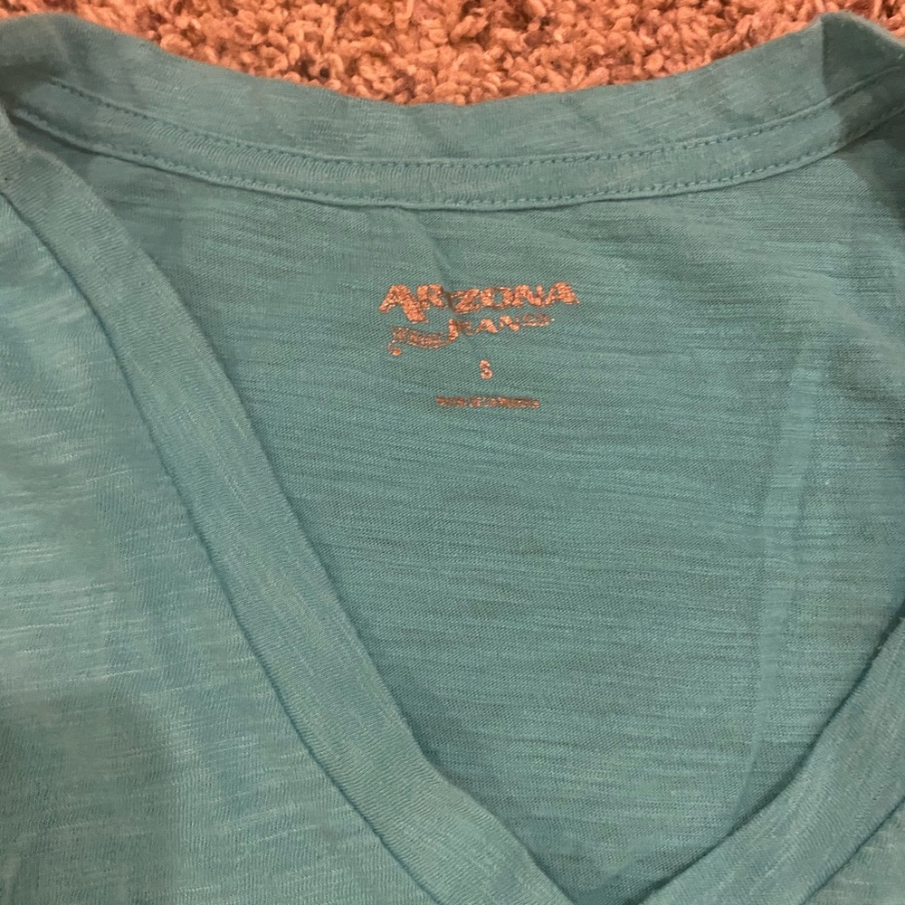 V-Neck - Picture 2 of 2